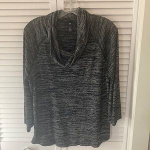 Gap cowl neck 3/4 sleeve top